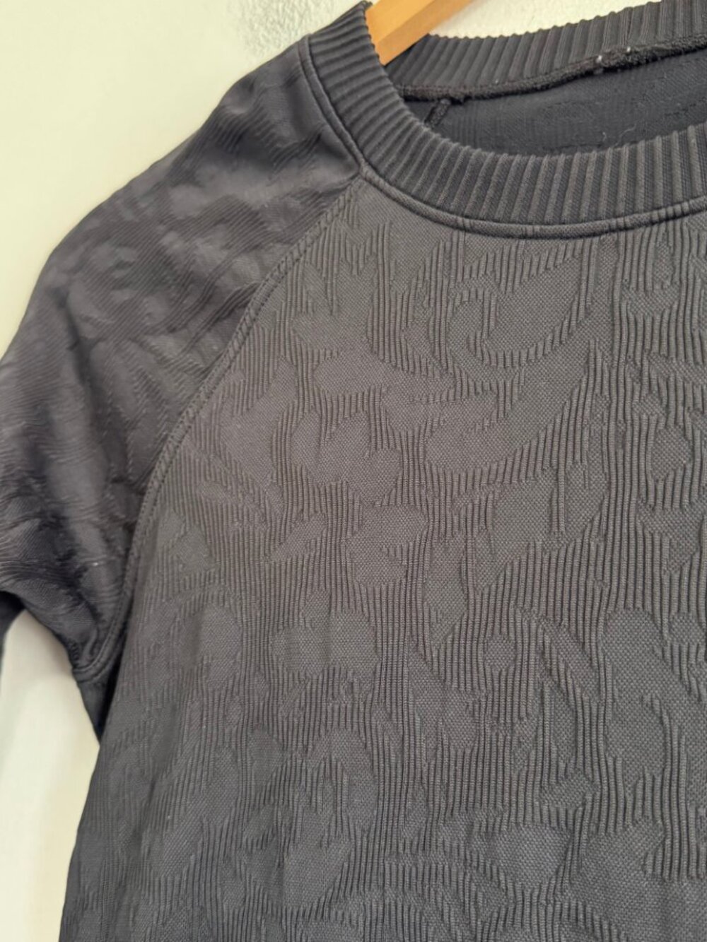 Lululemon Rest Less Pullover - Picture 5 of 8